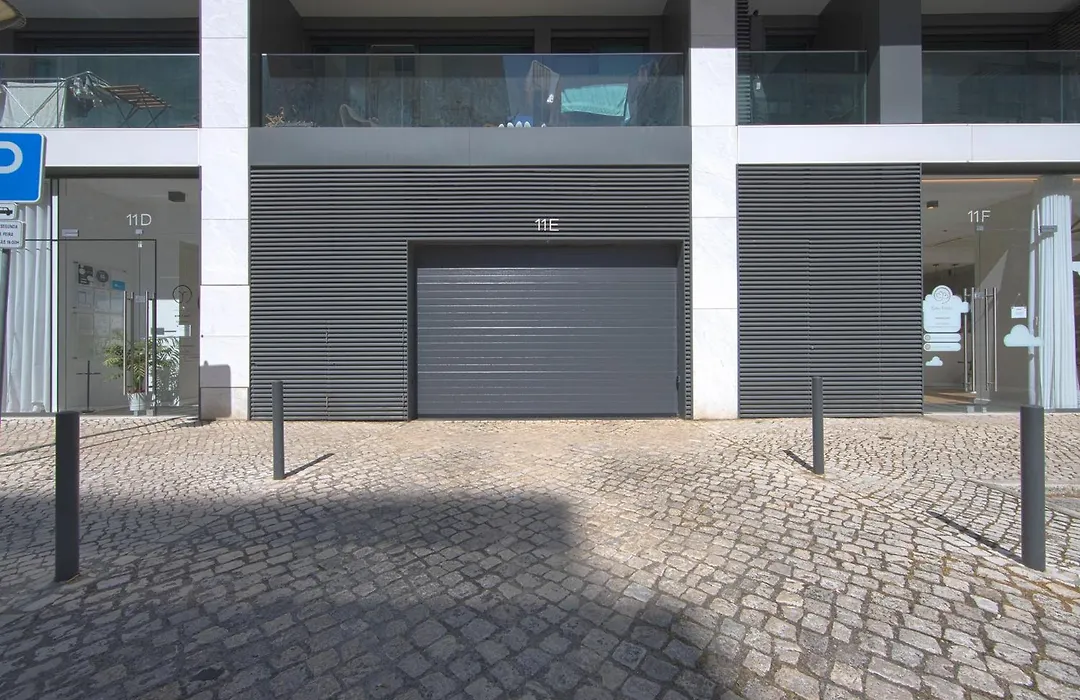 Benfica Prime Terrace II By Homing-1